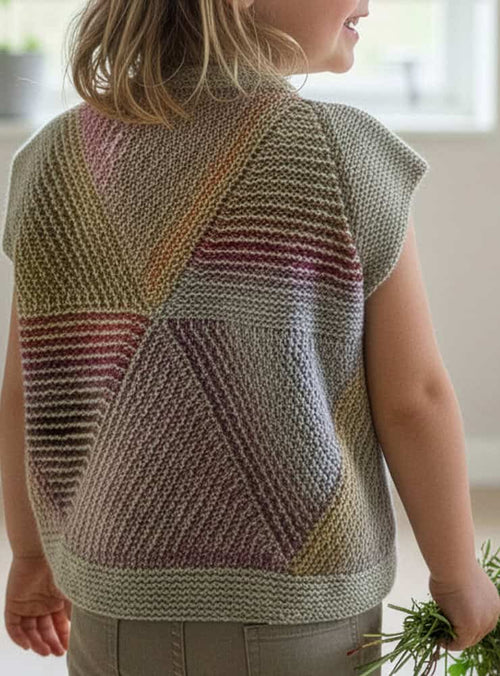 Hexa-Mini-Cardi-Vest_Helene_Skov.jpg