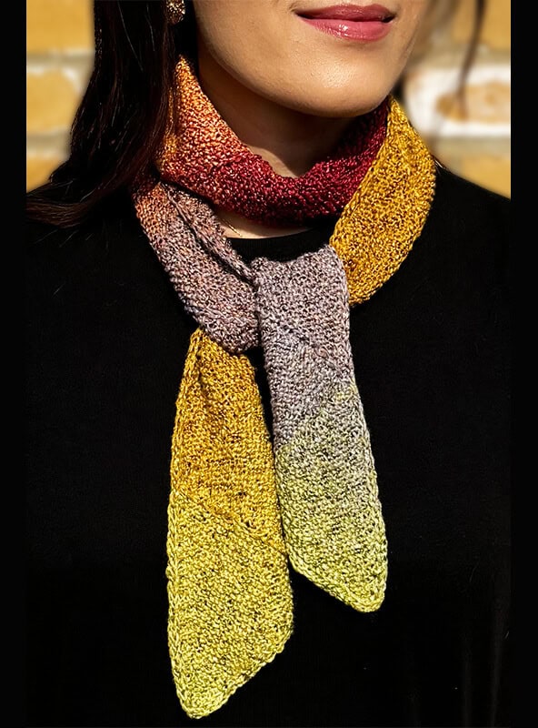 Tria-Scarf-multicolor-1_Helene_Skov